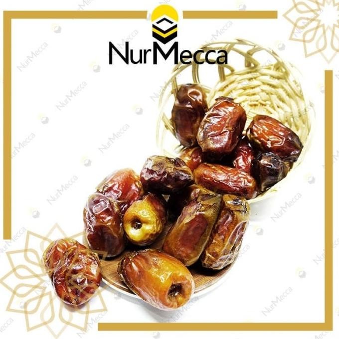 

Kurma Mesir Premium 5Kg Qwertystore322