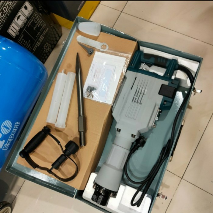Bitec Mesin Bobok Beton Cor Concrete Breaker HBM 650 HL Jack HBM650