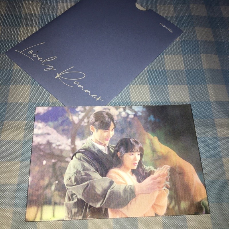 

[READY INA] OFFICIAL POSTCARD LENTICULAR LOVELY RUNNER PHOTO ESSAY BYEON WOOSEOK KIM HYEYOON SUNJAE SOL