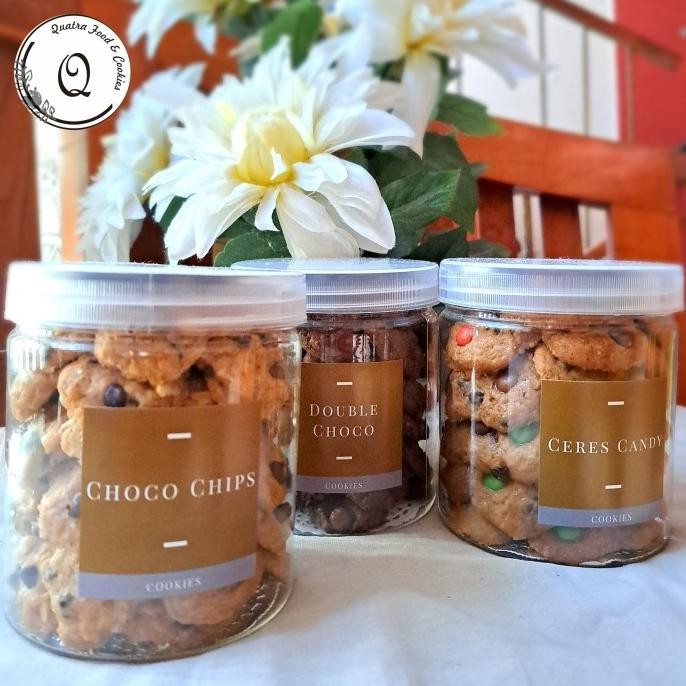 

BIG SALE QUATRA MINI CHOCOCHIP COOKIES IN JAR, KEMASAN TOPLES 600ML !!!!!