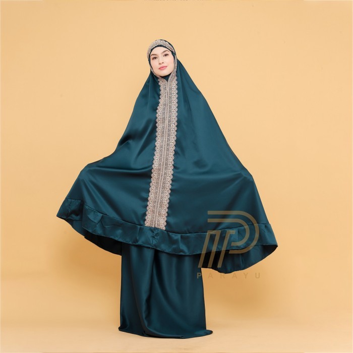 Parayu - Mukena Dewasa Velvet Polos Renda Bali Premium