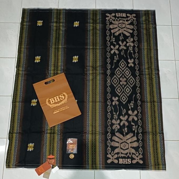 Terjangkau Sarung Bhs Afkir Excellent Tanpa Kotak