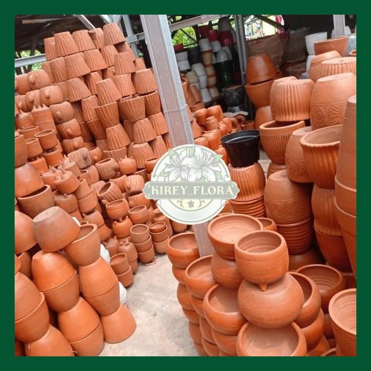 Pot Tanah Liat Casual Besar Terracota Gerabah