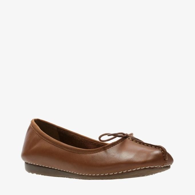 Clarks Freckle Ice Sepatu Flat Shoes Wanita Original Leather-Dark Tan Lisaputria14