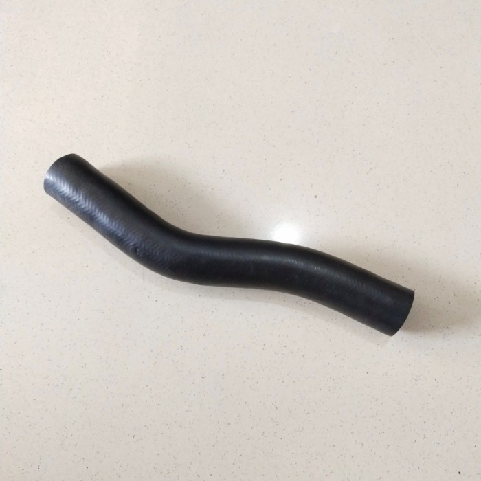 Selang Radiator L300 Bensin Atas MB-007725 Sparepart L300 Bensin