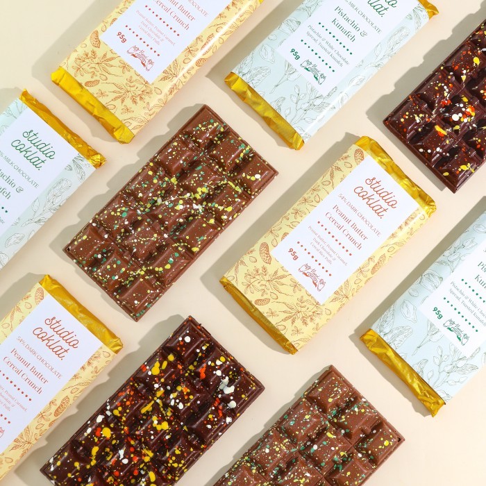 

Pistachio & Kunafeh Milk Chocolate Bar