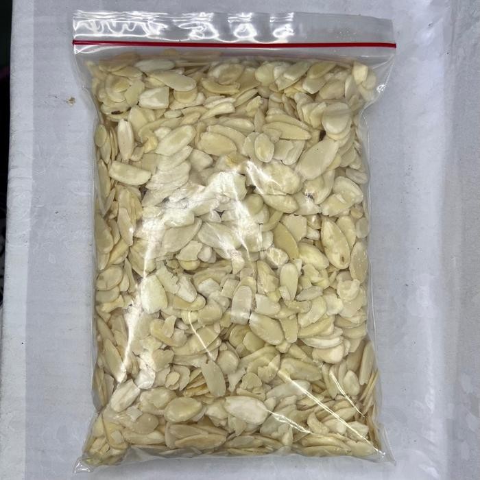 

BARANG TERLARIS ALMOND MENTAH SLICE IRIS TIPIS 500GR