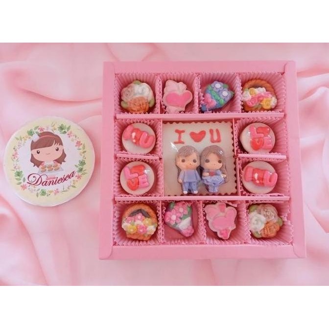 

Grosir Chocolate Gift S16A - Coklat Valentine Hadiah Valentine Eksklusif