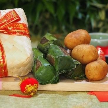 

Murah Hampers Isi 8 Lemper Dan 8 Combro