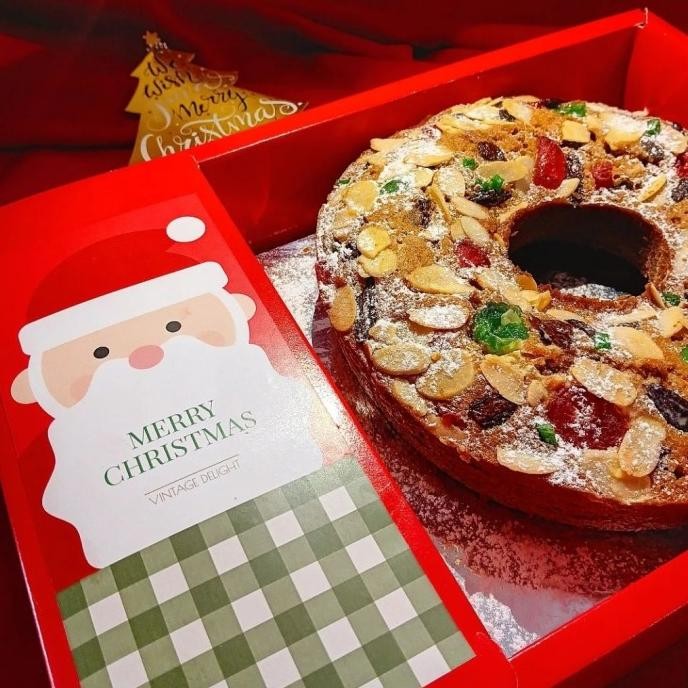 

Grosir English Fruit Cake ( Christmas Hampers / Hamper Kue Natal ) Party Size
