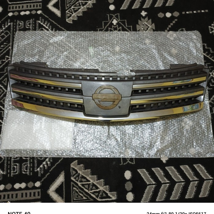 Grill Nissan grand Livina ultimate 2010-2012