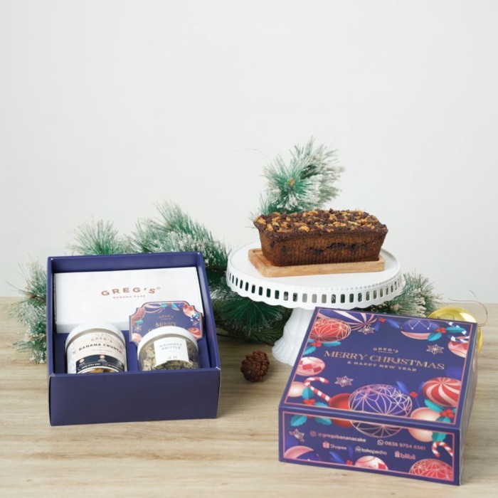

PROMO !!! SALE TERLARIS GREG'S BANANA CAKE CHRISTMAS HAMPERS - CAROL READY