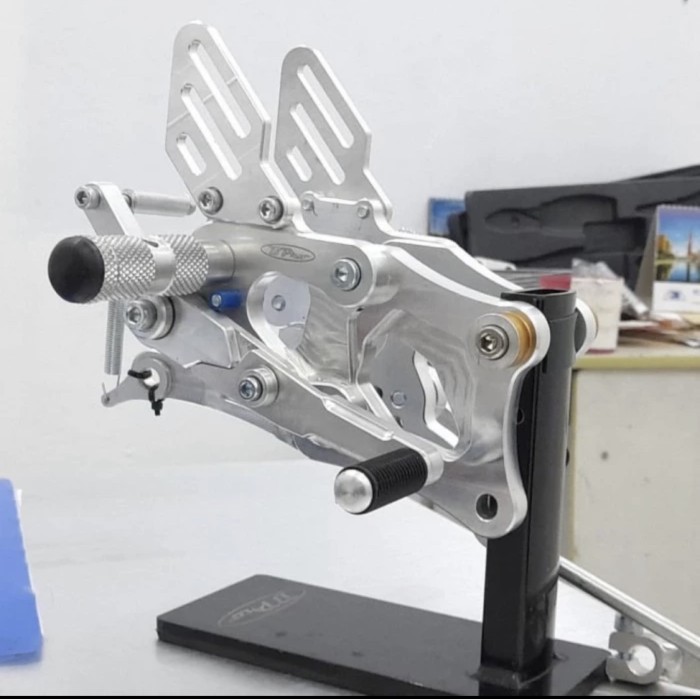 Footstep Underbone Bpro Rx King