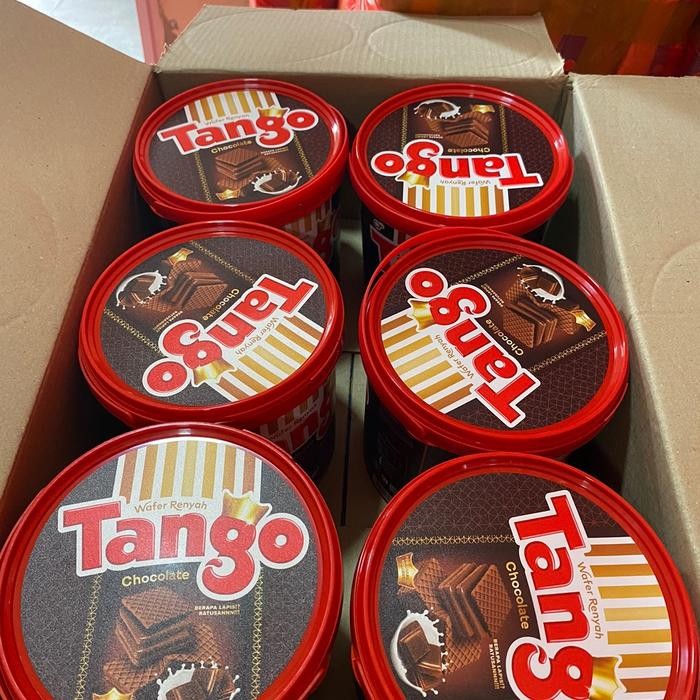 

Produk Terbaru Tanggo Wafer 1 Dus Isi 6 Jar /Ember Cemilan Biskuit Makanan Packing Aman