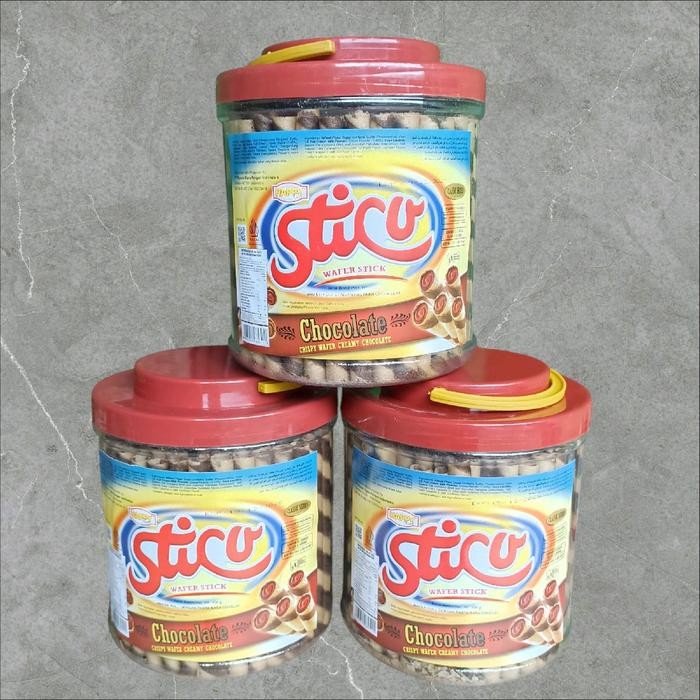

Terbaru!! 1 Dus Stico Wafer Stick Chocolate Isi 6 Toples - Camilan Snack Cookies Krim Cokelat