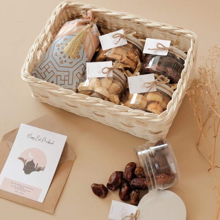 

Hampers Lebaran /Kue Kering /Parsel Lebaran /Kado Lebaran /Hampers
