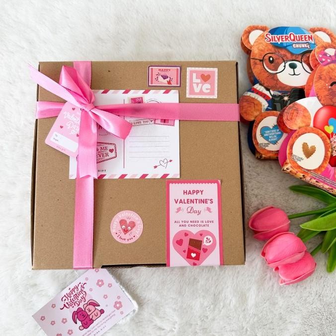

HAMPERS VALENTINE / KADO VALENTINE / GIFT VALENTINE / HAMPERS COKELAT, ULANG TAHUN / HAMPERS ANNIVERSARY / HAMPERS VALENTINE / NATAL / CHRISTMAS / HARI IBU / HARI GURU / DLL - CHOCOLATE EDITION - COKELAT VALENTINE
