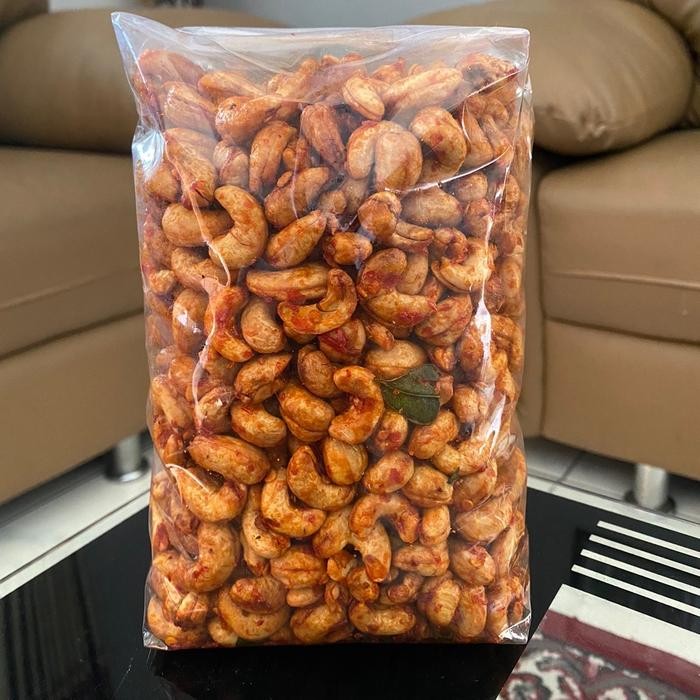 

KACANG METE GORENG PEDAS MANIS