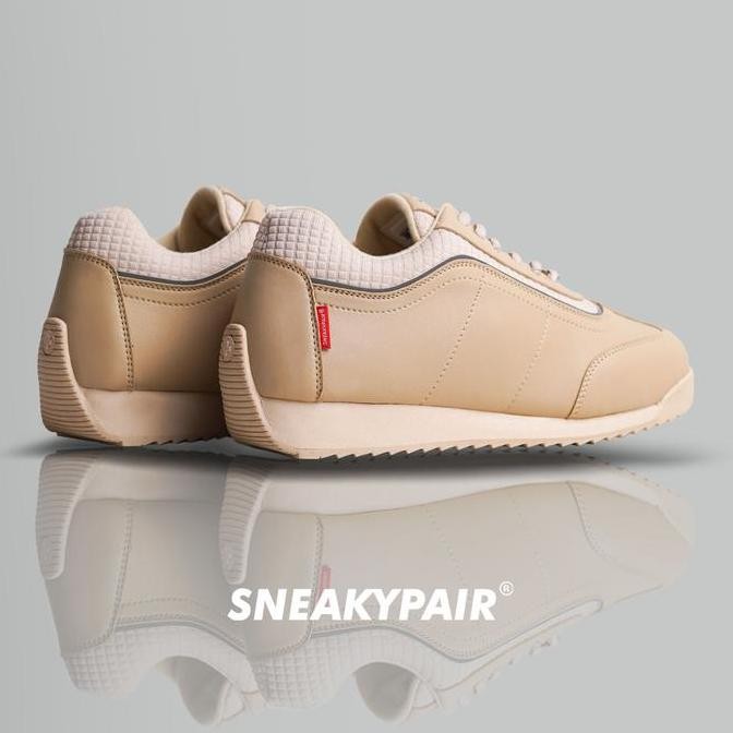 

SNEAKYPAIR Dash Almond Milktea Sepatu Wanita Sneakers Shoes Berkualitas