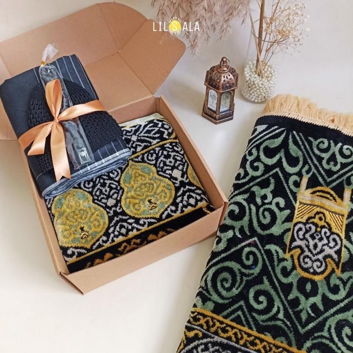 

[SPKSAUDI] HAMPERS RAMADHAN SAJADAH SAUDI PACKING BOX SOUVENIR HAJI/UMROH HADIAH KADO PARCEL