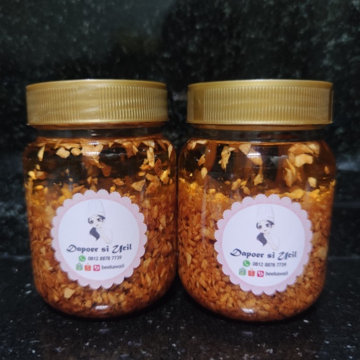 

Bawang Putih Goreng Homemade / Fried Garlic DapoerSiUcil