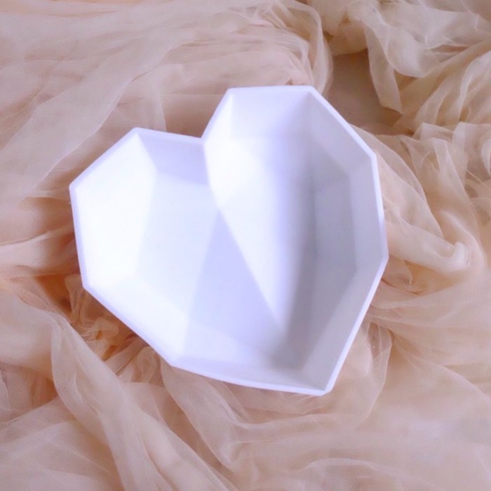 

BEST SELLER LOVE DIAMOND ENTREMET MOULD TYPE 2