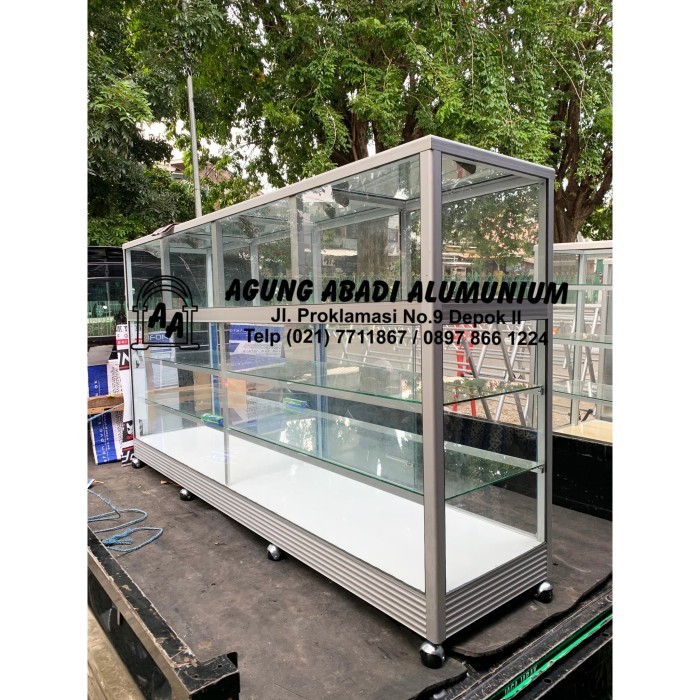 ETALASE KACA BERAS 2 METER