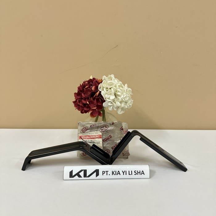 BRACKET SIDE LOWER FRT RH - KIA CARNIVAL- KIA GENUINE PART