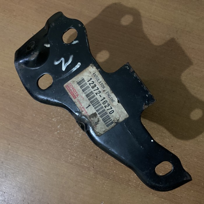 Insulator Engine Mounting Pangkon Dudukan Mesin Kiri LH Corona AT190 Absolute 1.6 1600cc 4AFE 12372-