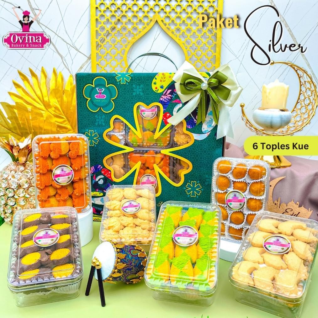 

SALE GERAIFATIN!! PAKET PARCEL KUE LEBARAN IDUL FITRI OVINA PAKET SILVER BEST SELLER DIBUAT TAHUN 2025 rt-342