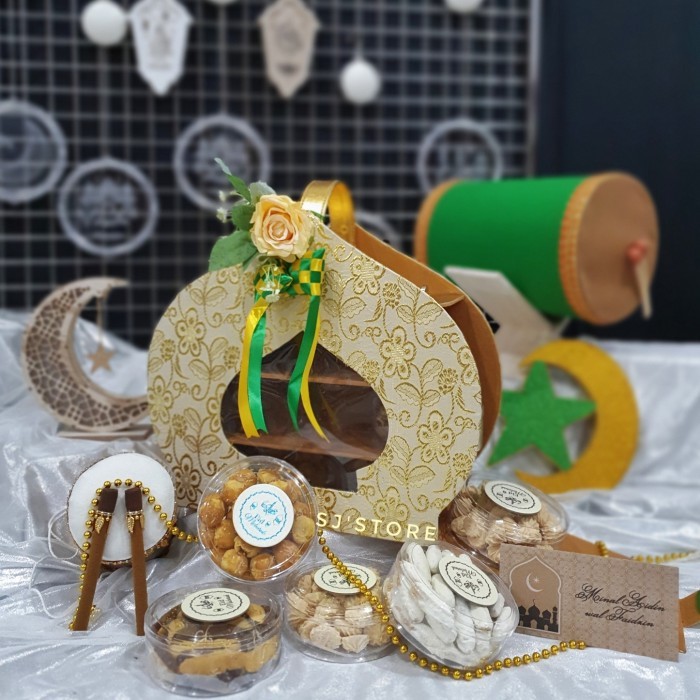 

New! Box lebaran hampers idul fitri parcel toples banyak warna emas Idul Fitri