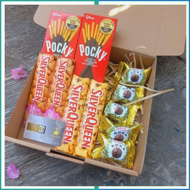 

VIRAL Hampers Coklat Valentine Hampers Hadiah Coklat Kado Pacar Hadiah Coklat Valentine days Silverqueen chungkybar pocky roka hadiah ultah wisuda graduation valentine Ox04