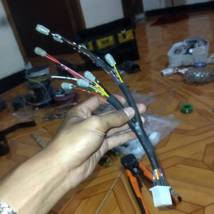 TERLARIS TERLARIS KABEL DADA SPEEDOMETER VESPA, KABEL INDIKATOR SPEEDOMETER VESPA MURAH MURAH