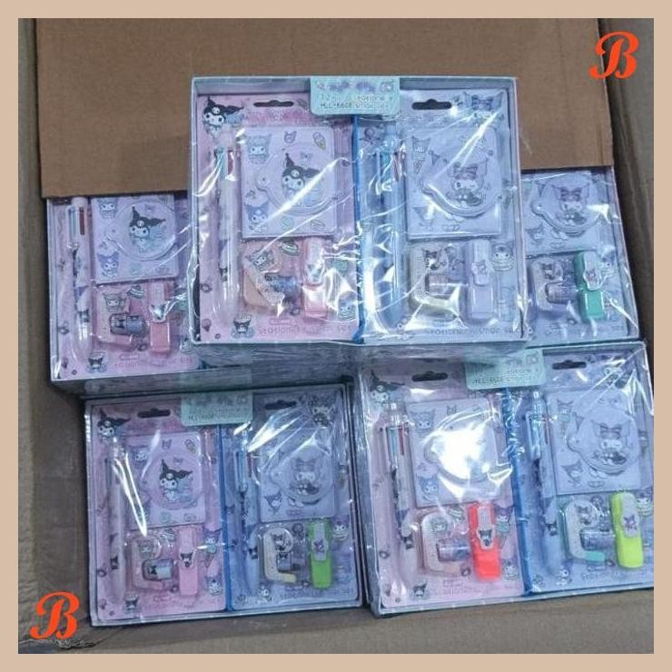 

| KK | DIARY / MEMO SET MOTIF SANRIO / SET ALAT TULIS SISWA 4 IN 1 STATIONERY KUROMI