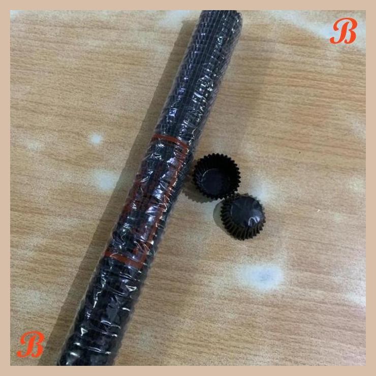 

| NS | CASE DIVA 55/23 BLACK ROLL 1000 PC / KERTAS NASTAR