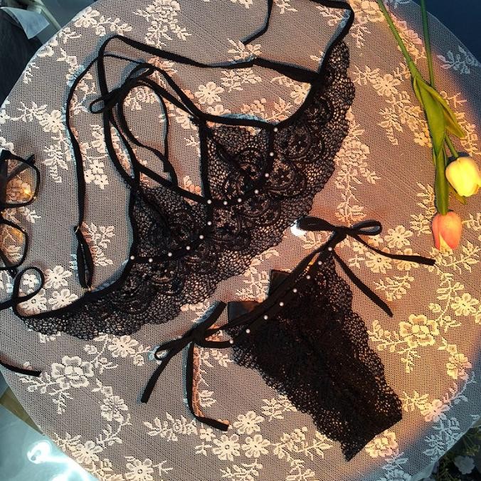 

Lingerie Sexy Transparan Tali Bra Dan G String Cross Halter Bikini B15 Original