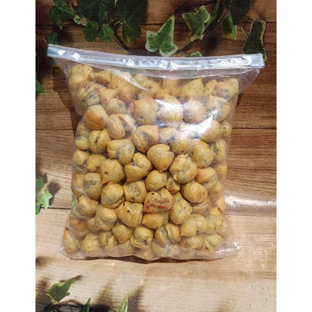 

Soes Coklat 1Kg / Kue Sus Kering / Sus Coklat High Grade