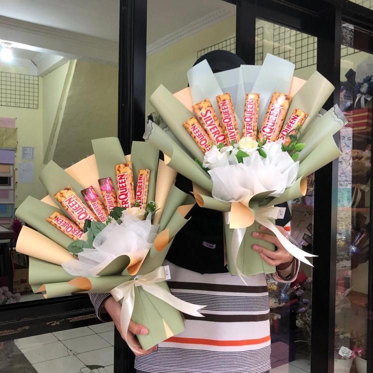 

TERLARIS Buket coklat valentine / buket coklat anniversary / buket coklat bandung er-87