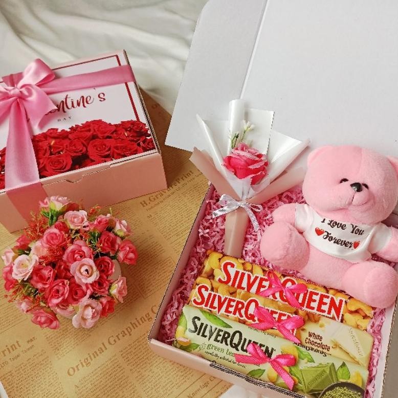 

BISA COD Hampers Valentine / kado valentine/ hadiah/ gift /kado cewek/hampers coklat/gift box u-45