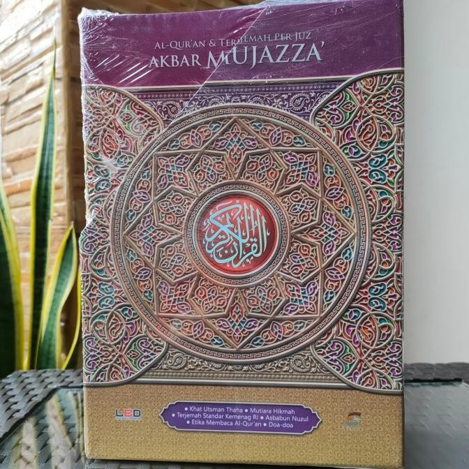 

Alquran per Juz Terjemah Akbar Mujazza besar B5 Al-Quran isi 30 Juz IS81