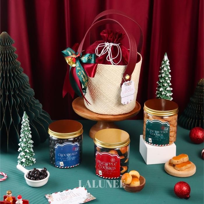 

Souvenir Coklat dan Kue Natal - Parsel Christmas Cookies - Hampers Keranjang Natal Unik - Christmas