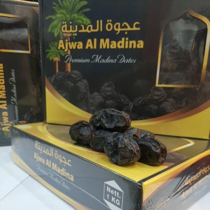 

kurma ajwa madinah jumbo 1kg