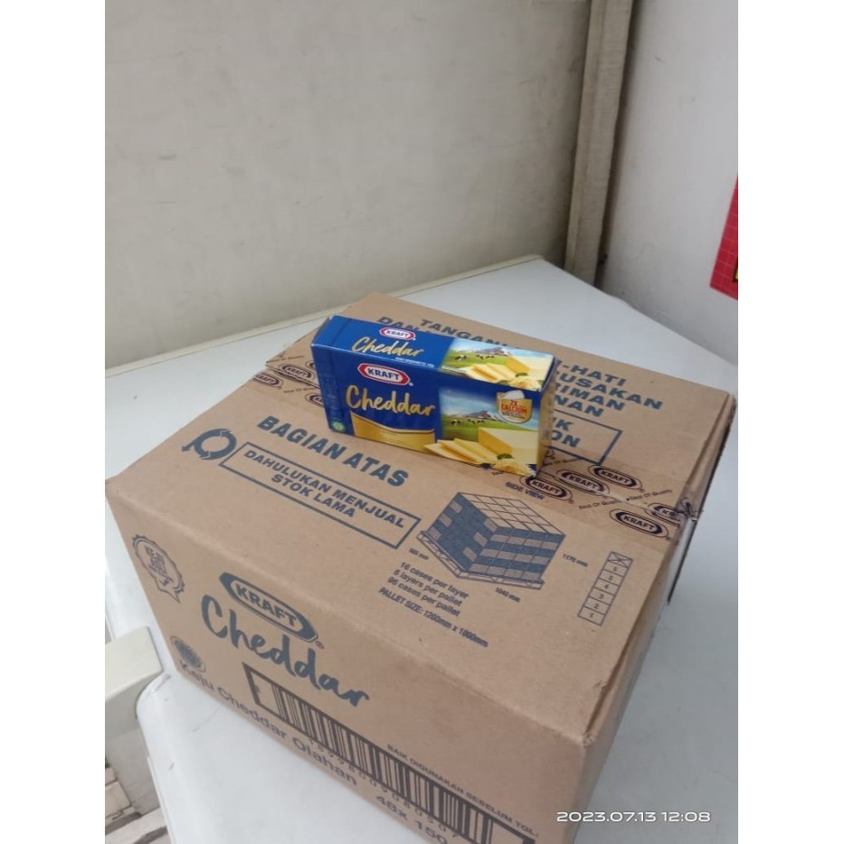 

KEJU KRAFT CHEDDAR 48X150GR PER DUS - KARTONAN