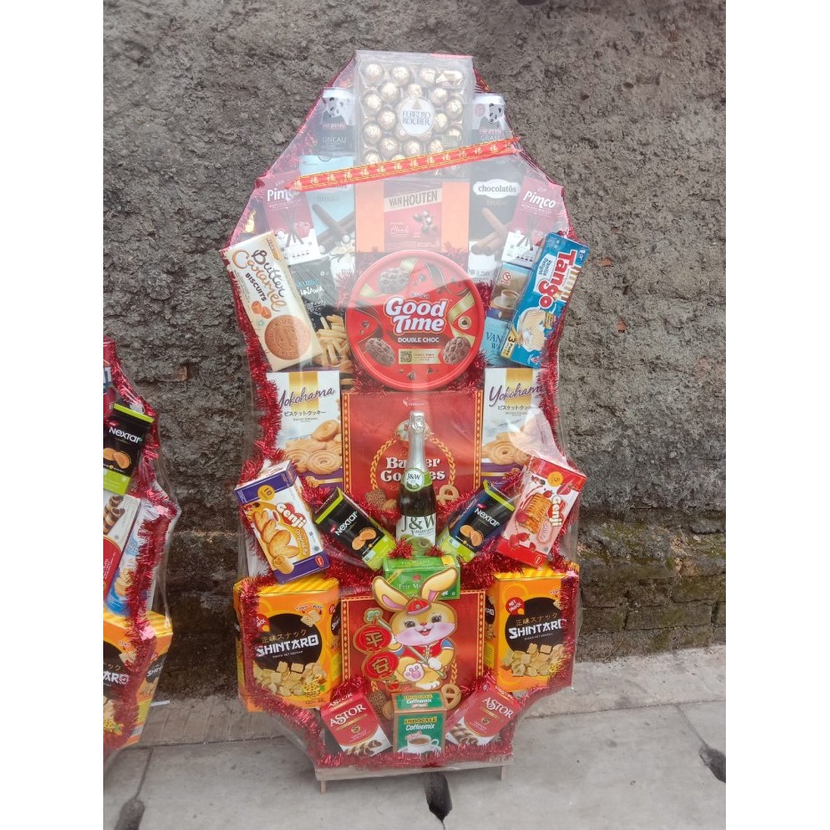 

PARCEL IMLEK NATAL - PARSEL MAKANAN RINGAN - PARSEL MAKANAN