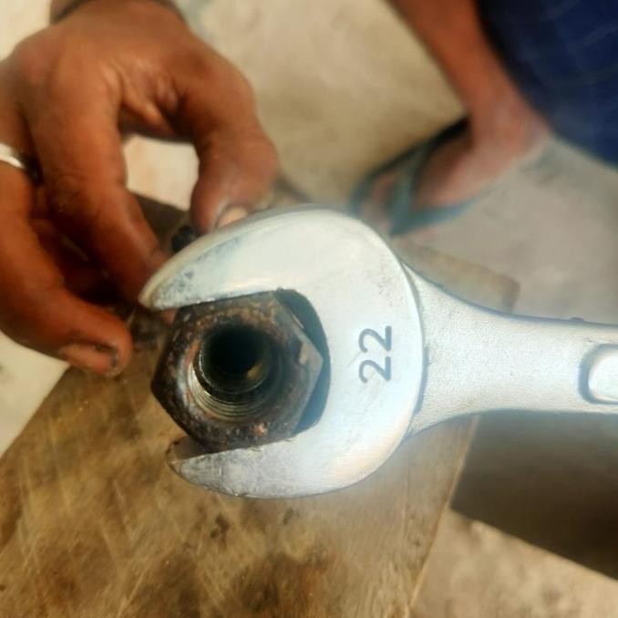 Hose Assy Cat 320 Sesuai Contoh Merk Auroflex