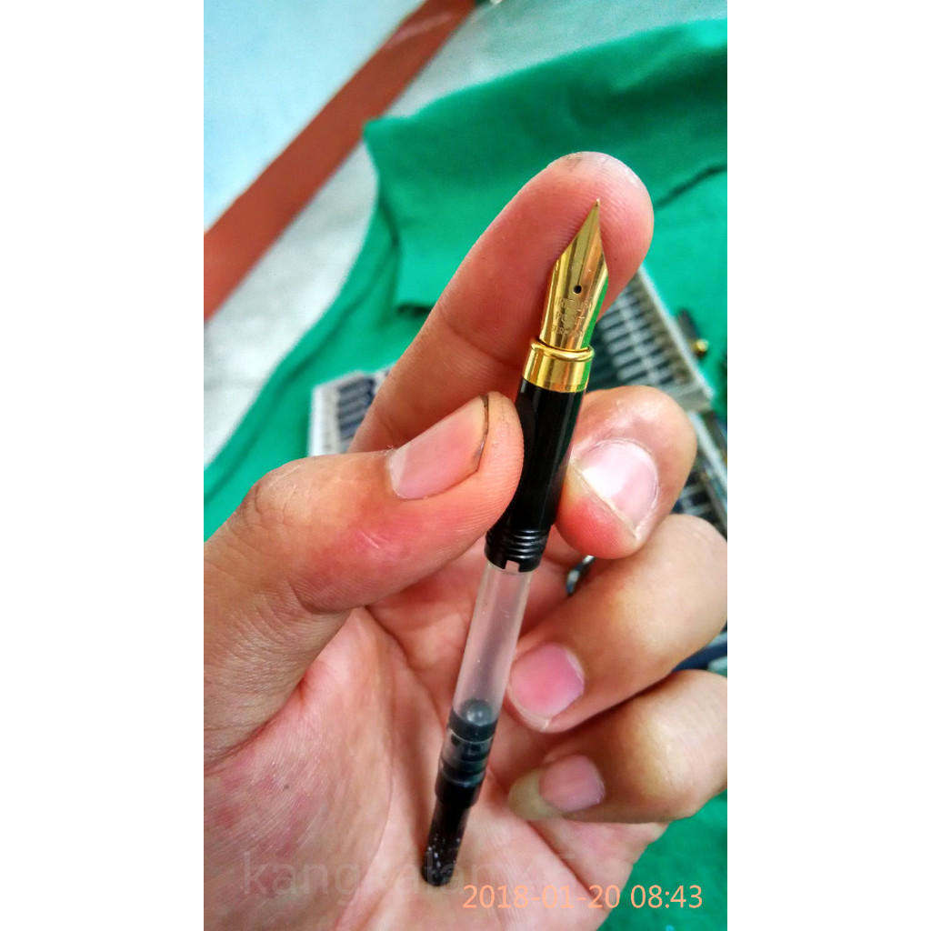 

Fountain Pen Iridium Germany Metalic.Nib Gold. Pena Tinta Isi Nib.Mata