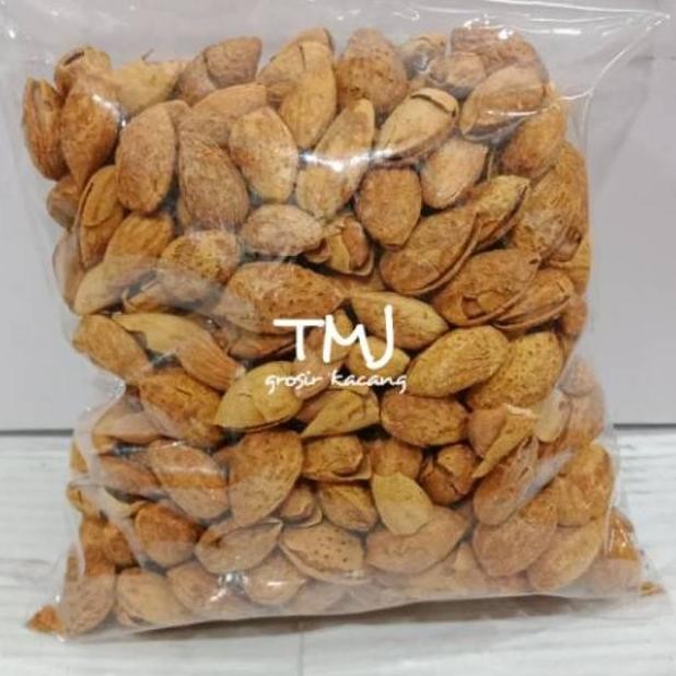 

ALMOND CANGKANG RASA SUSU OLEH2 HAJI/UMROH 500gr