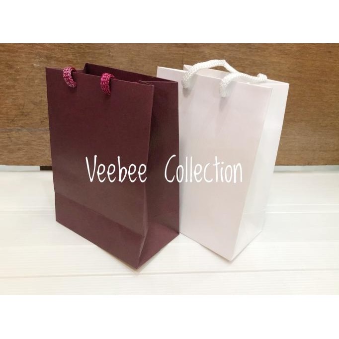 

yang dicari@@@@] Paperbag 15x9x20cm/ tas kertas warna/ tas sovenir/ tas /goodie bag