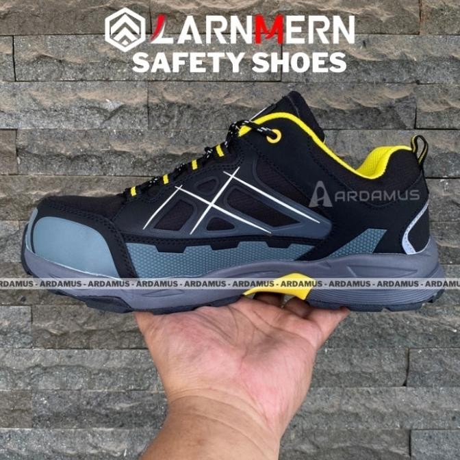 Safety Shoes LARNMERN LM170201K S1P SRC Sepatu Safety Sneakers/Boots Terlaris