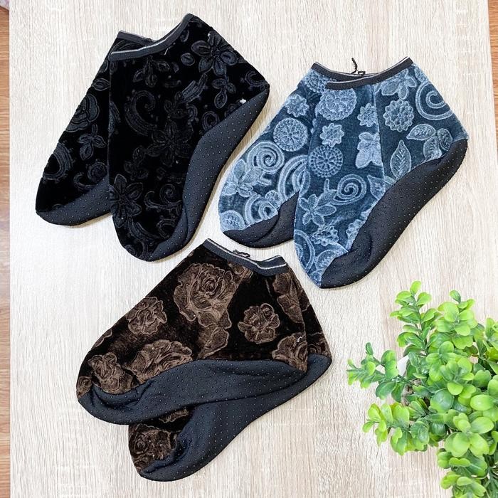 Kaos Kaki Sepatu Tawaf Haji dan Umroh